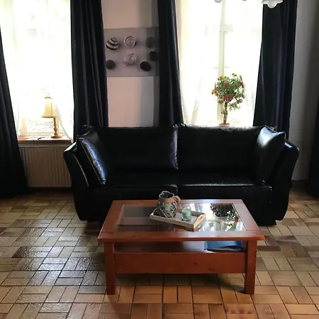 아파트 Fuer Zwei Personen Im Erdgeschoss By Interhome